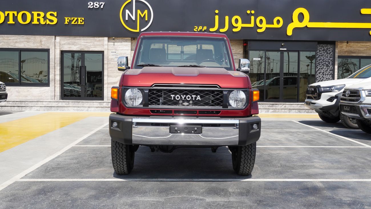 تويوتا لاند كروزر بيك آب LX 4.0 L V6