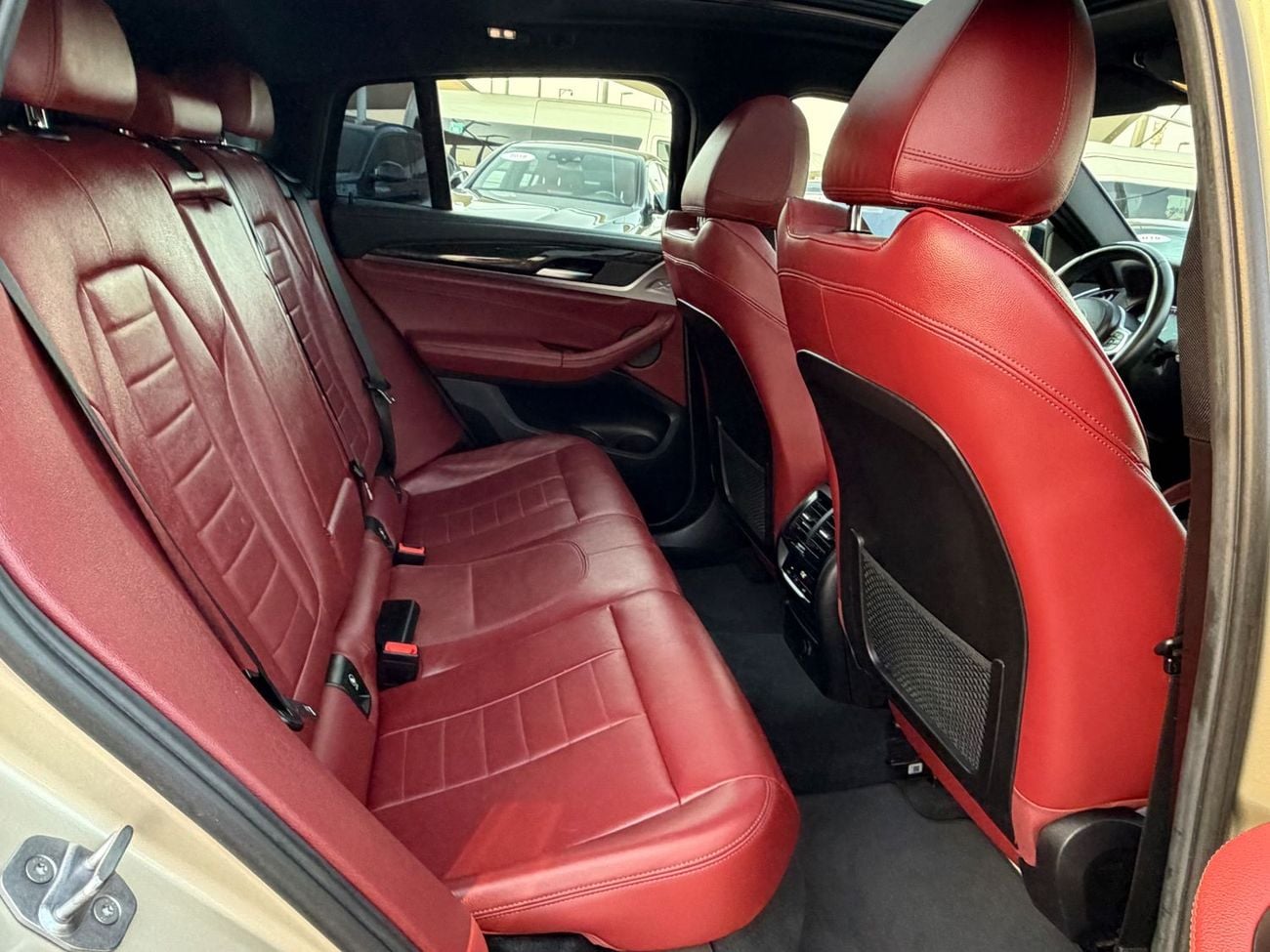 بي أم دبليو X4 XDRIVE 30I M SPORT PACK