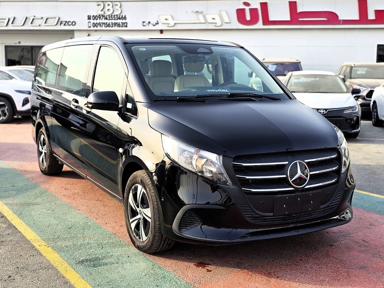 مرسيدس بنز فيتو Mercedes-Benz Vition o Bussines Edit 2.0l 9 Seats black color 2025 model