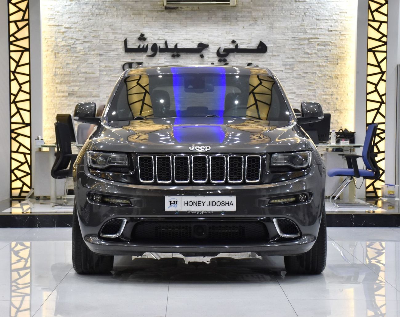 Jeep Grand Cherokee EXCELLENT DEAL for our Jeep Grand Cherokee SRT ( 2015 Model ) in Grey Color GCC Specs