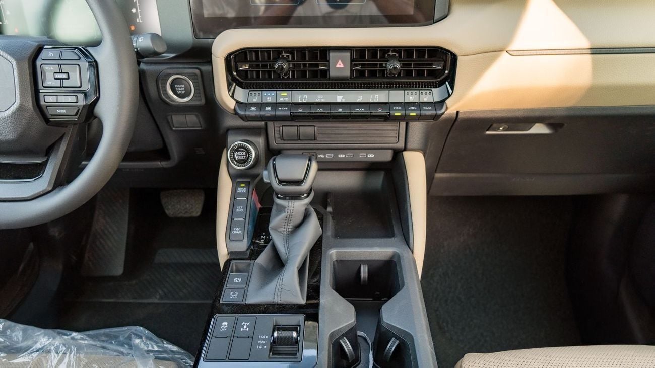 Toyota Prado 2025 Toyota Prado TXL2 2.4L AT Petrol (White-Beige)