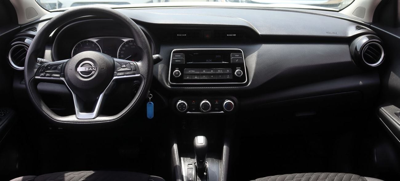 Nissan Kicks SV