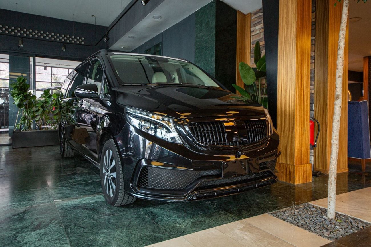 Mercedes Benz V300 AVANTGARDE ERTEX LUXURY DESIGN - 35TH YEAR GEOMETRIC DESIGN