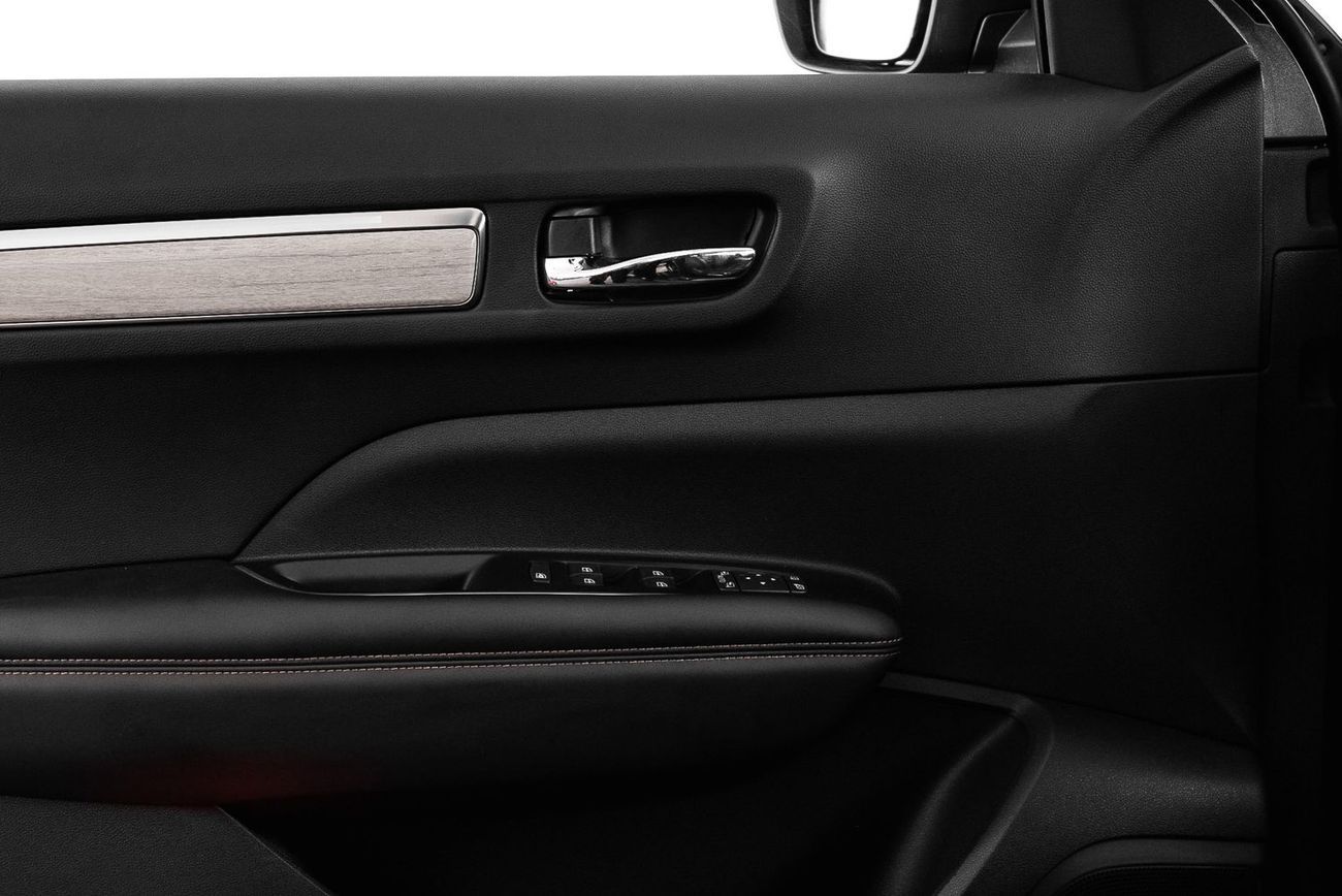 Renault Koleos 2.5L LE (4WD)