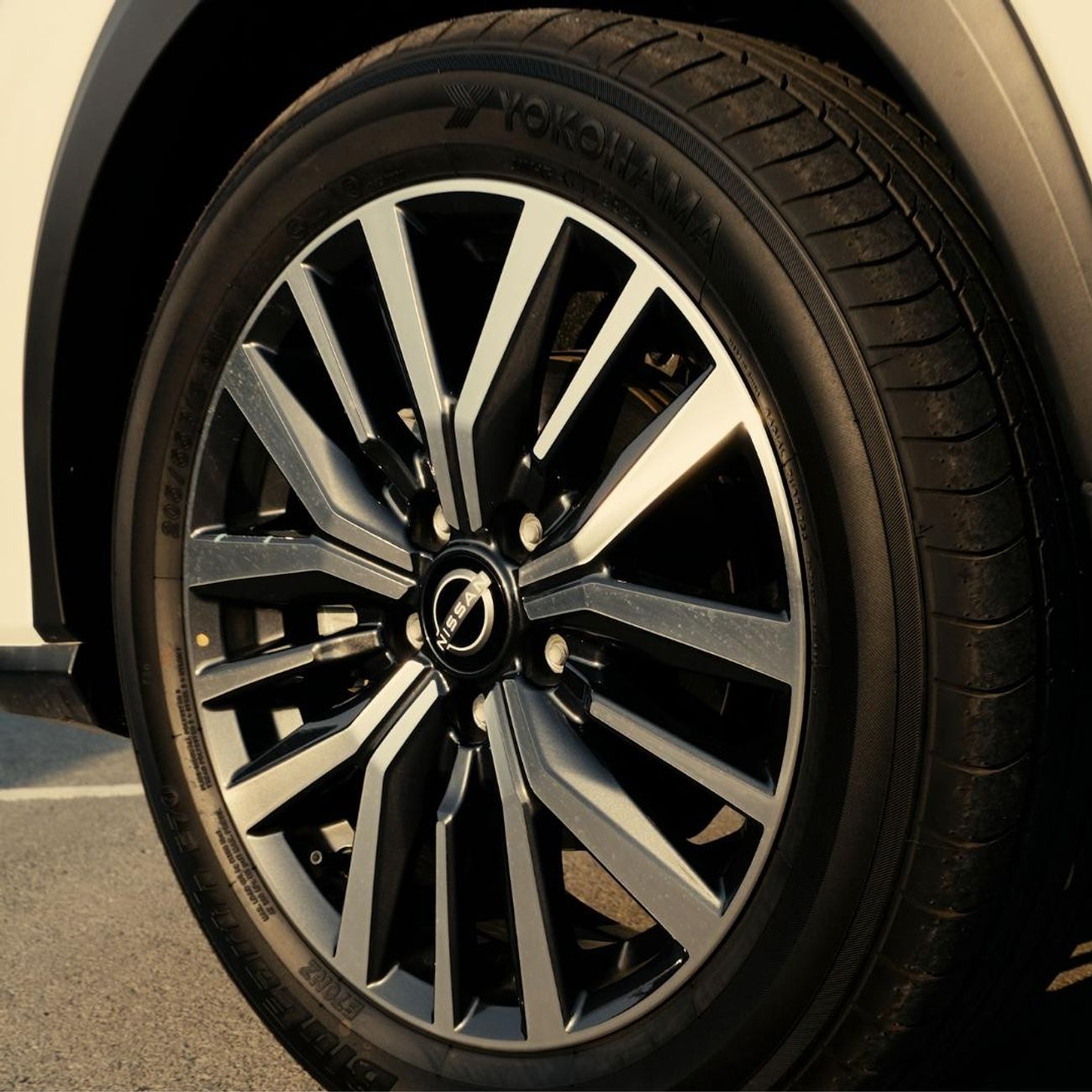 نيسان كيكس نيسان كيكس فل ابشن موديل 2023 بانوراما شاشة بصمة 360 كاميرا حساسات بلوتوث رادار شامل ضمان 5 سنوات وت