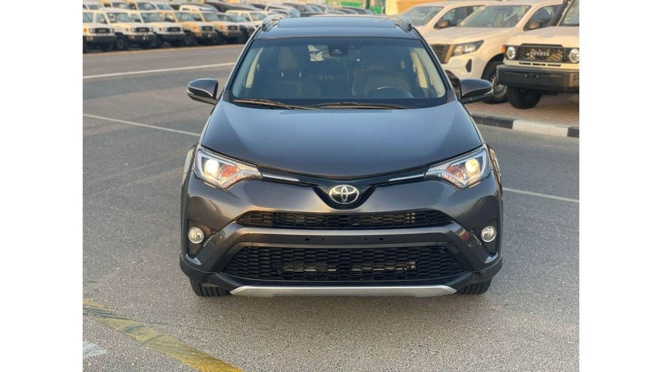Toyota RAV4 2018 Toyota Rav4 2.5L V4 - Push Start and Auto Trunk Full Option With 2 keys -