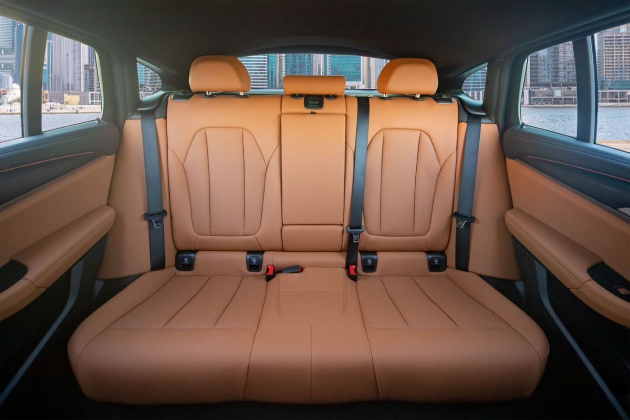 بي أم دبليو X4 xDrive 30i M Sport 2.0L