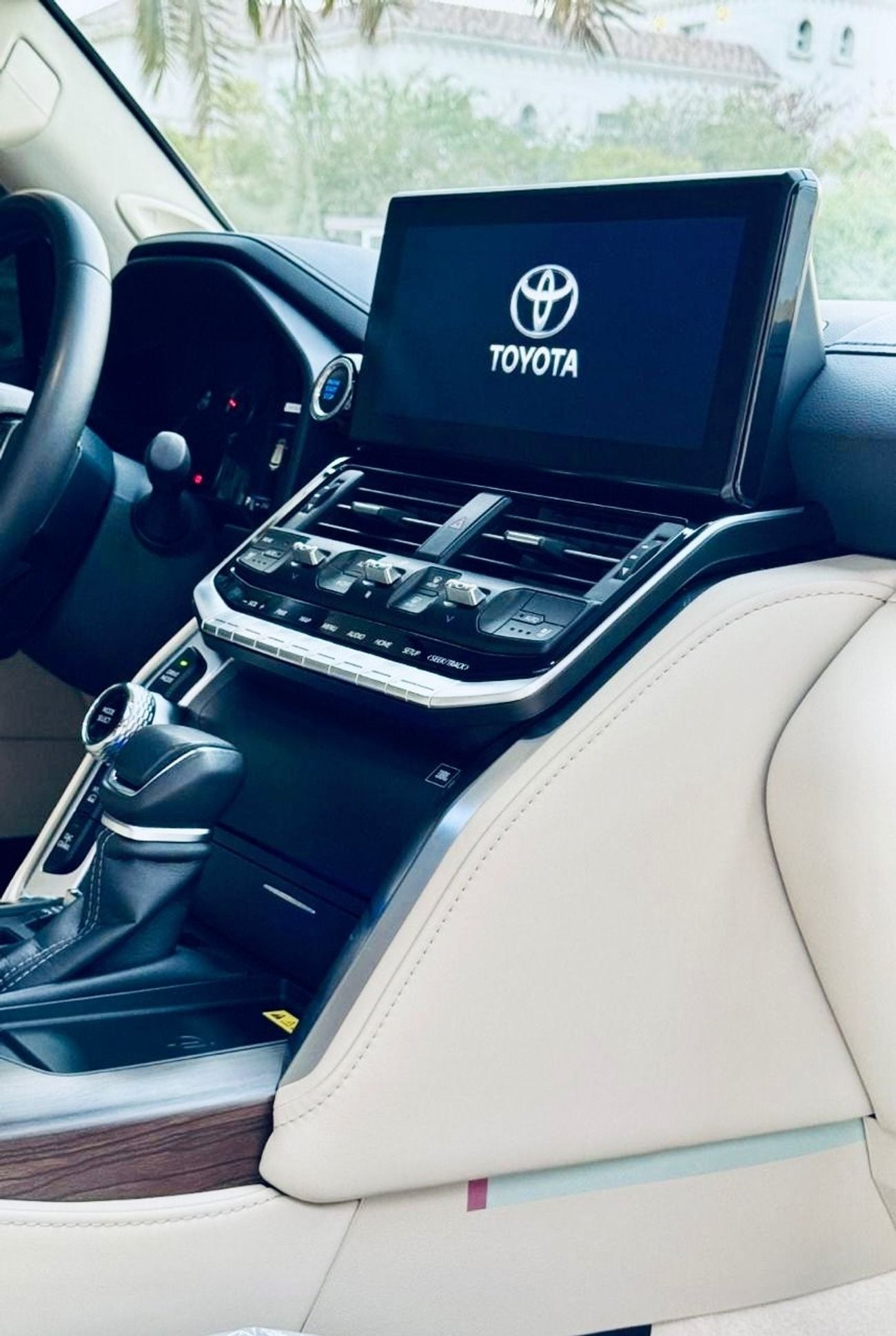 Toyota Land Cruiser GXR