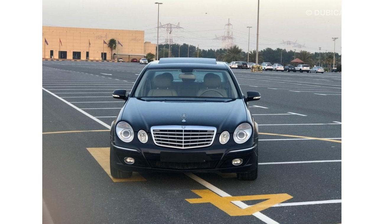 Mercedes-Benz E200