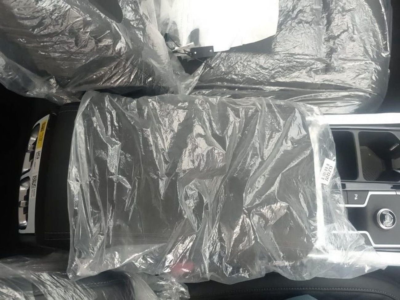 كيا سورينتو KIA SORENTO 1.6L FWD Petrol