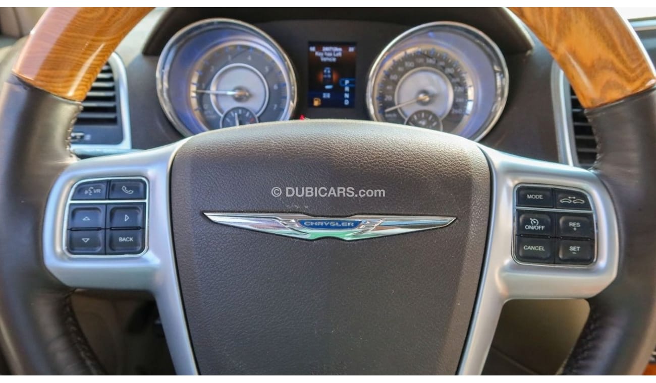 كرايسلر 300C بلس