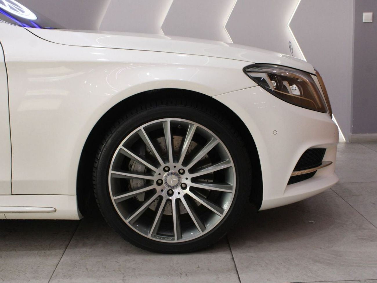 Mercedes-Benz S 400 - 2016 | GCC specs