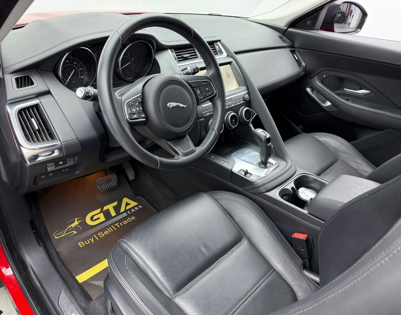 جاكوار E Pace S 2.0L 2019 Jaguar E-Pace P200 S, Warranty, Full Jaguar Service History, GCC