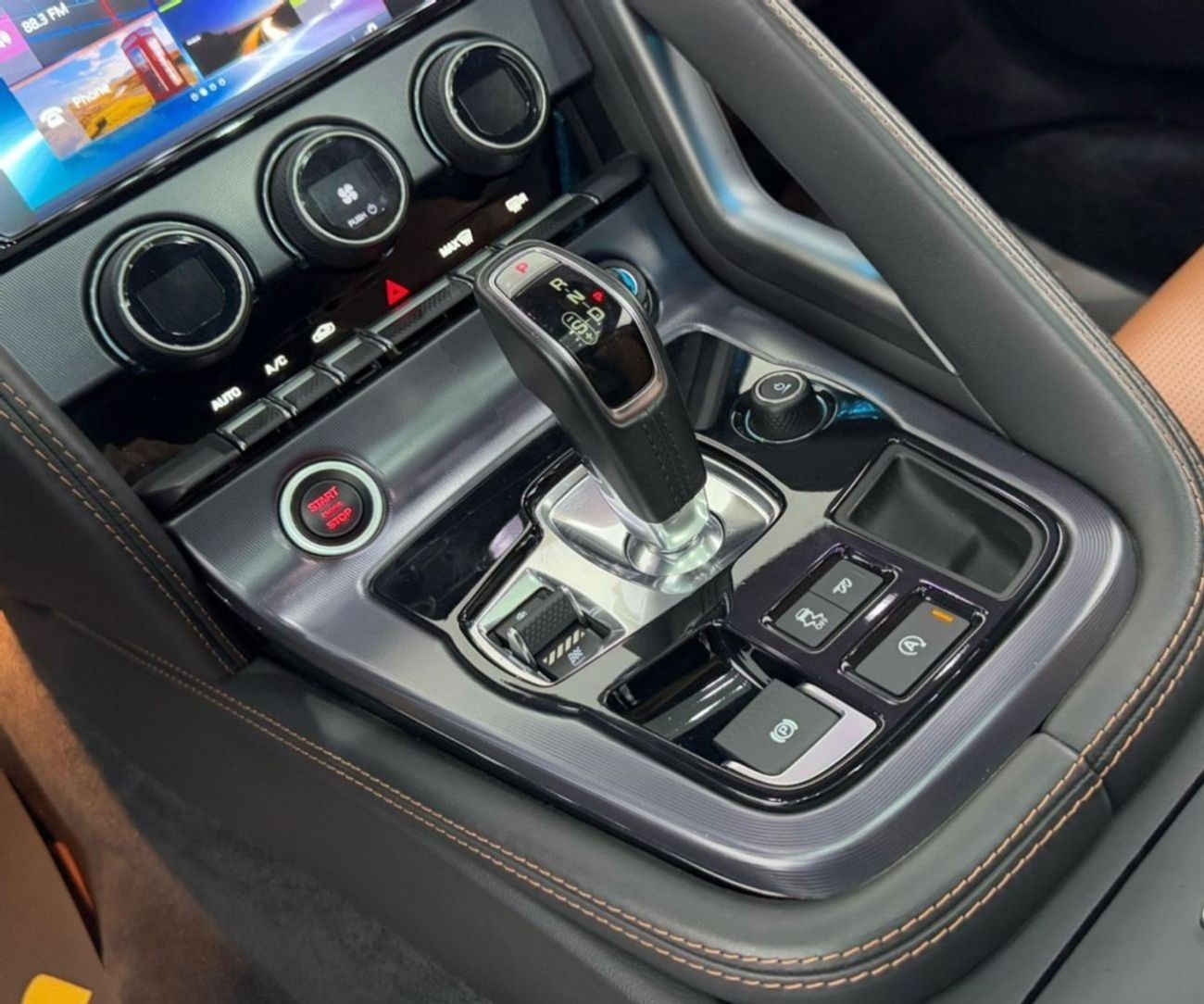 جاكوار F Type R 5.0L (550 HP) Coupe AWD 2018 Jaguar F-Type R, Warranty, Full Jaguar Service History, Excellent Con