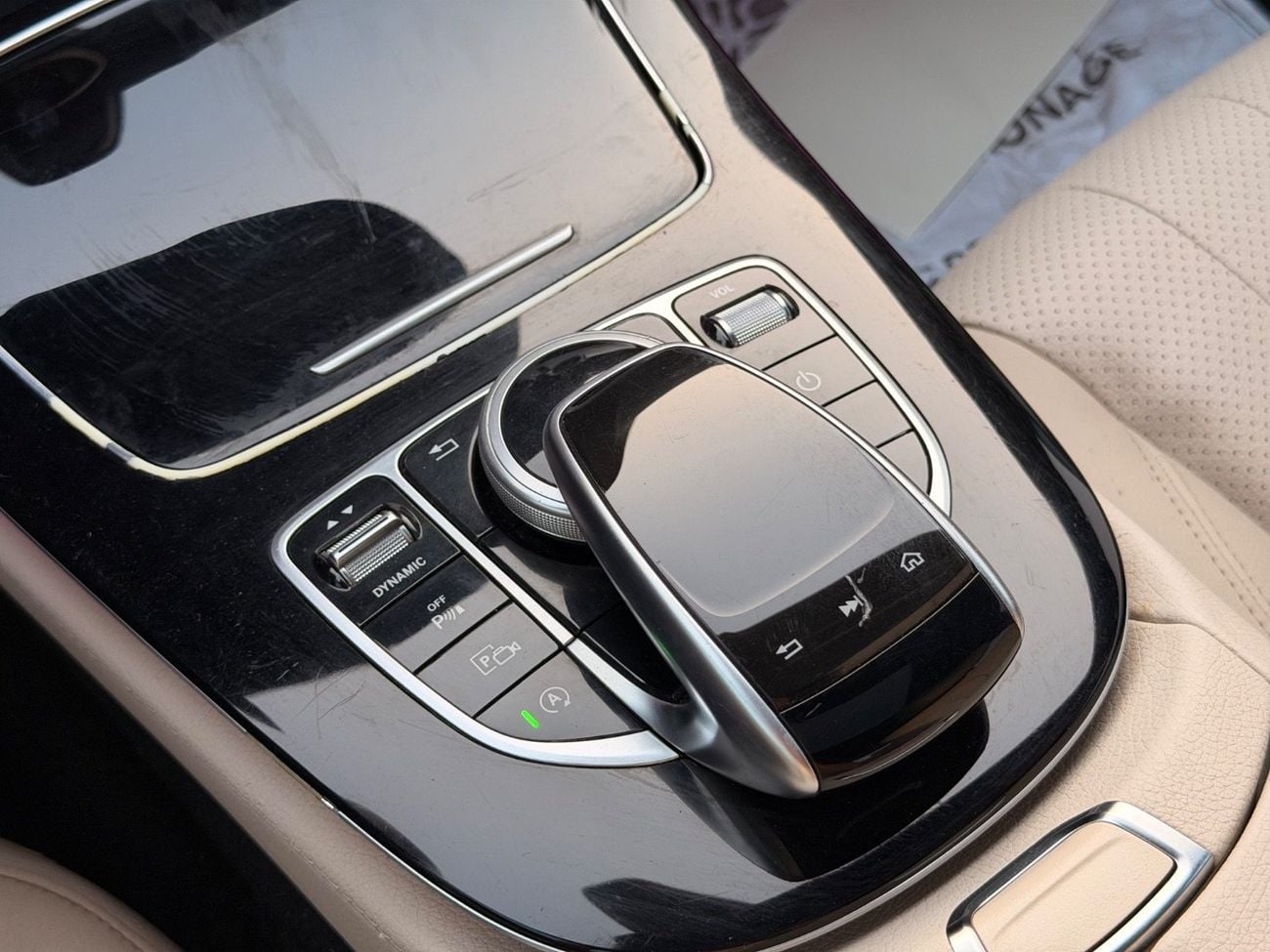مرسيدس بنز E300 AMG