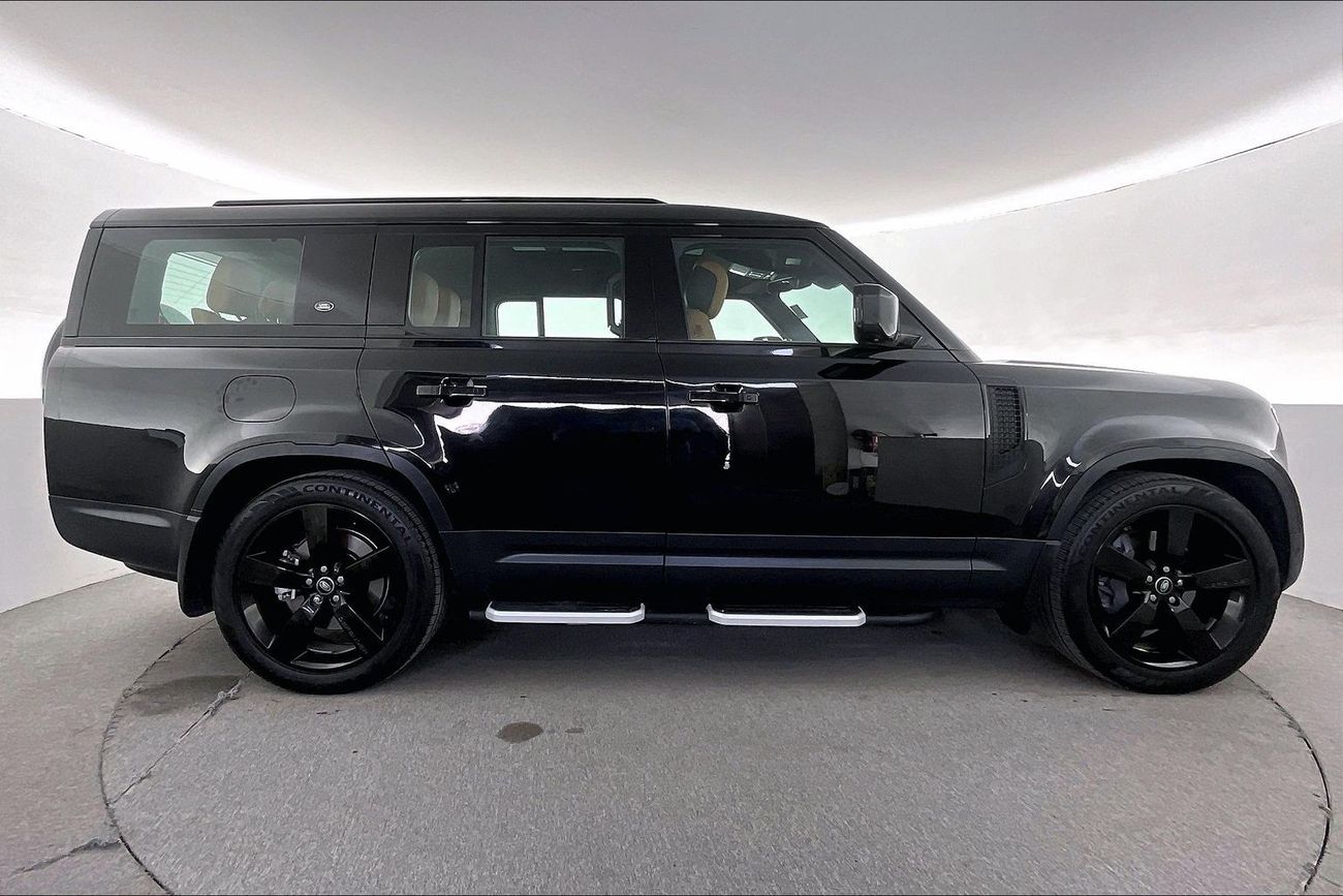 لاند روفر ديفندر P400 130 HSE | National Day Celebration | شامل الضمان | 0 ﺪﻔﻋﺓ ﺃﻮﻟﻯ