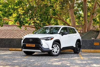 تويوتا كورولا كروس LE 680 PM | 3 MONTHS WARRANTY | LE | FUEL EFFICIENT