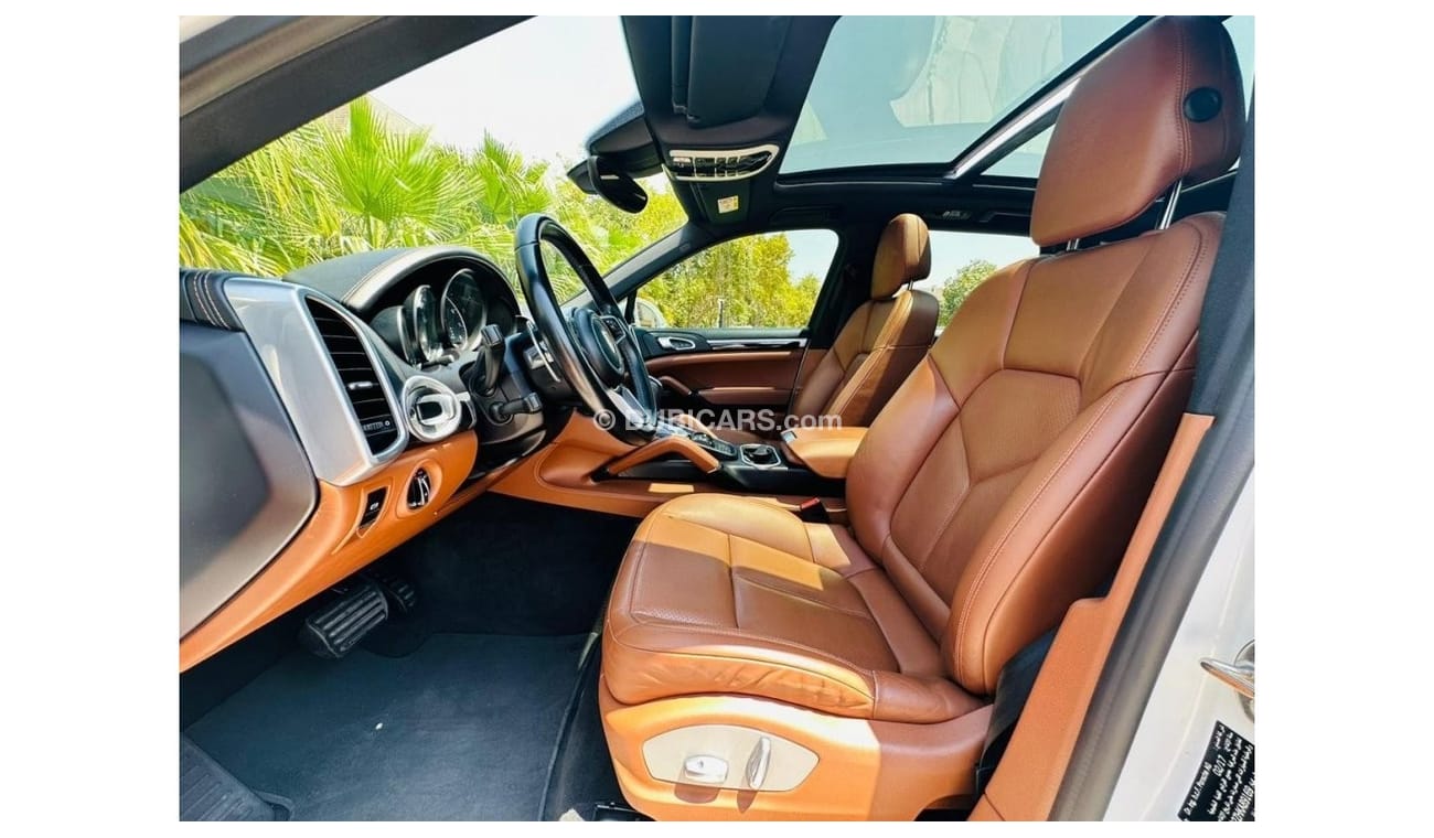 Porsche Cayenne Std 2220 PM || PORSCHE CAYENNE 3.6 V6 4WD || AGENCY MAINTAIN || TOP END MODEL || GCC || WELL MAINTAI