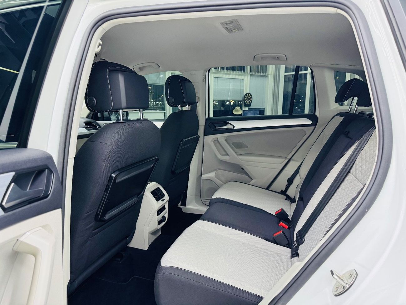 Volkswagen Tiguan S 1.4L