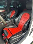 Mercedes Benz C63 AMG Std 4.0L (5 Seater)