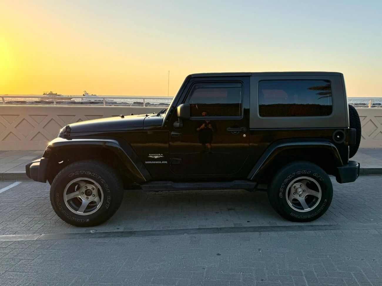 Jeep Wrangler Sahara 3.6L A/T