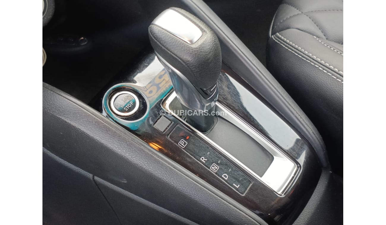 Nissan Kicks SV,  1.6L Petrol, Leather Seats, Alloy Rims With Lane Assist, RTA PASS(LOT # 532267)