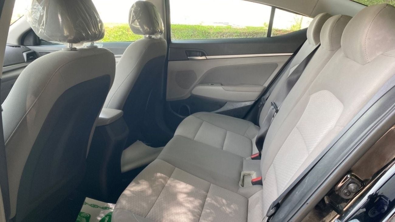 هيونداي إلانترا GL