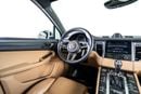 Porsche Macan Std 2.0L (252 HP) GCC Spec - Pristine Condition - Low Mileage