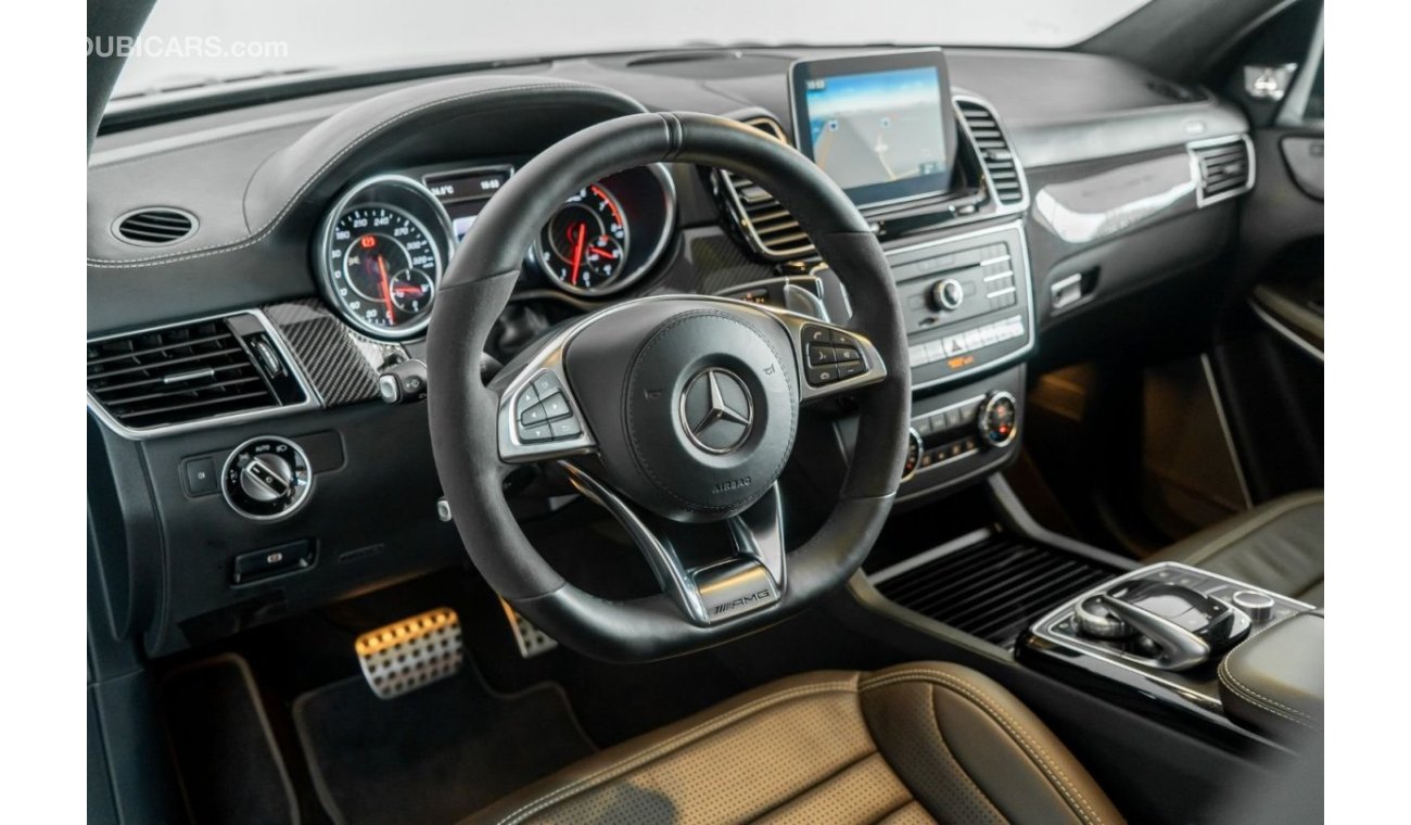 Mercedes-Benz GLS 63 AMG 2016 Mercedes-Benz GLS63 AMG / Full Option / Full-Service History