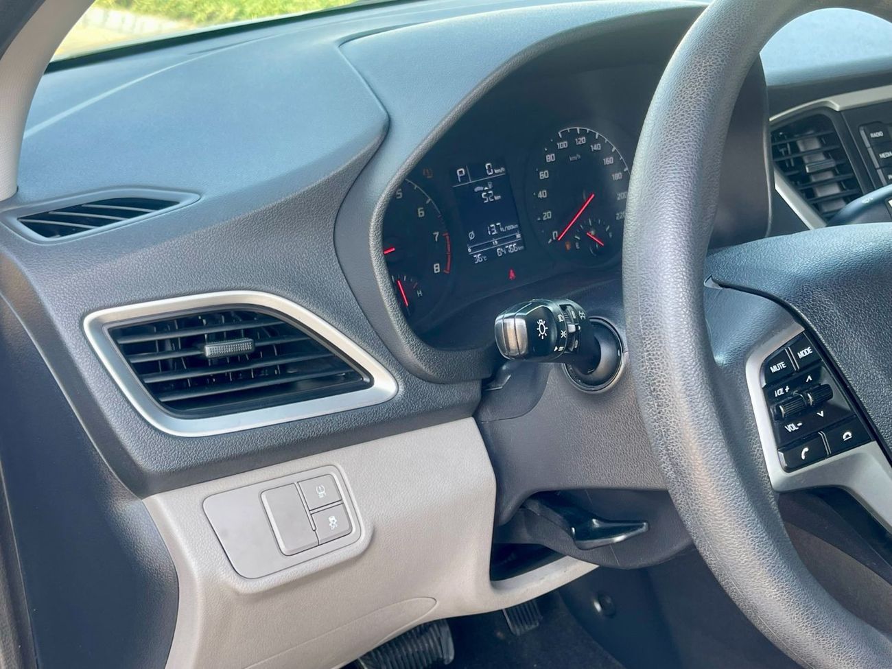 هيونداي أكسنت GLS متوفر في معرضنا سما الشآم لتجارة السيارات