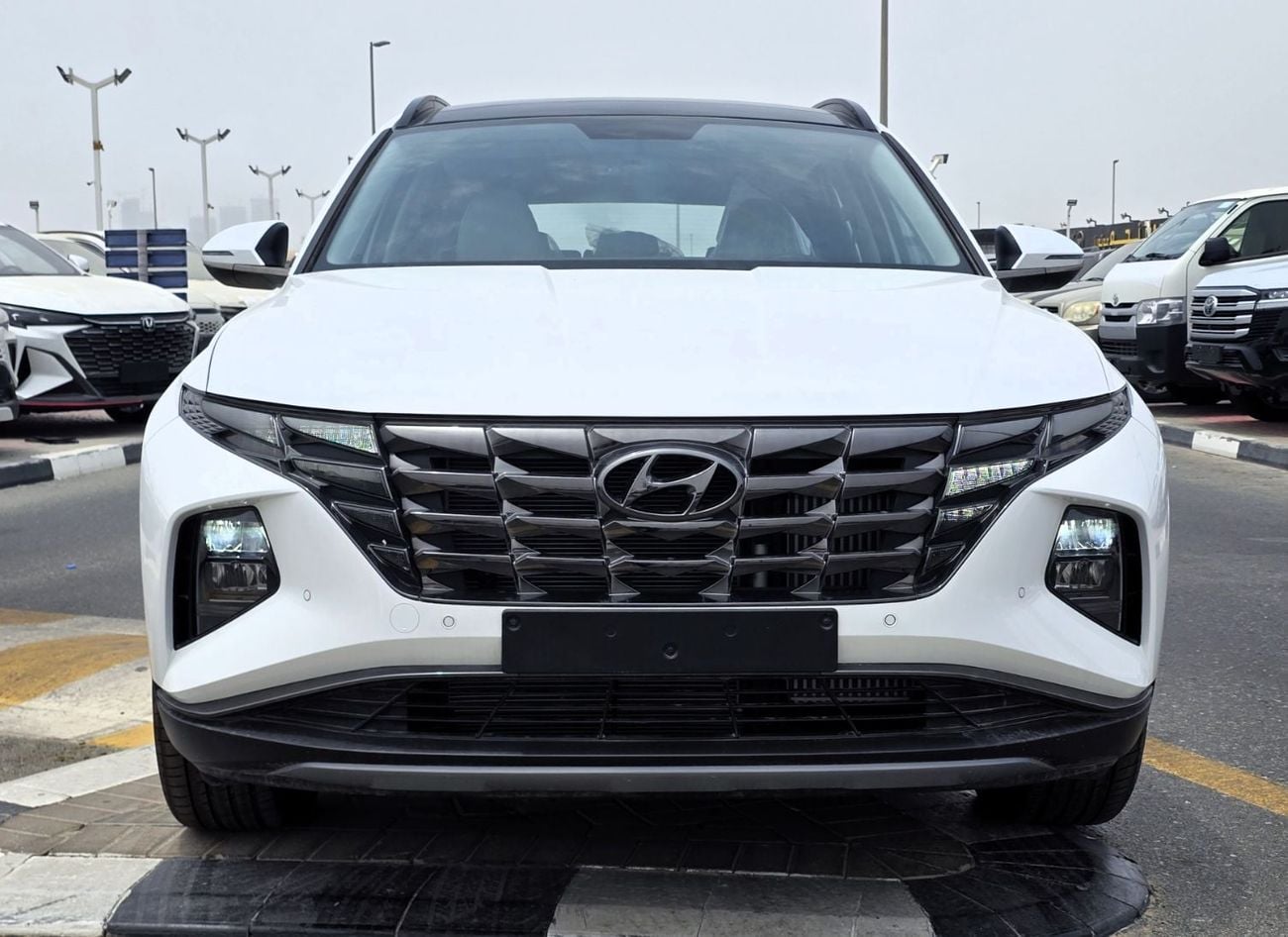 Hyundai Tucson COMFORT PLUS Hyundai Tucson  1.6T A/T FWD SUV White Color 2024 Model