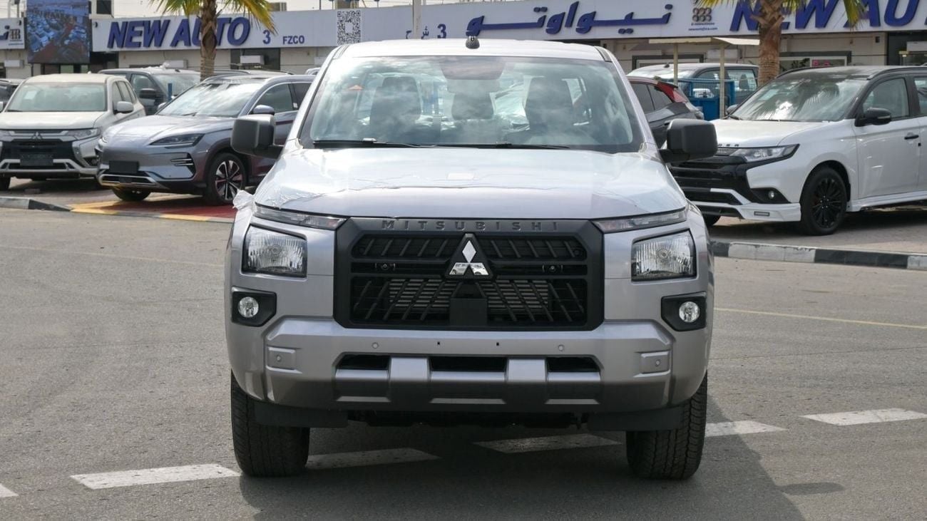 Mitsubishi L200 Brand New Mitsubishi L200 GLX 2025 Export 2.5L 4WD A/T Diesel|Silver/Black|L200-GLX-AT-25|