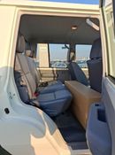 Toyota Land Cruiser Pick Up Double Cab 2.8L AT Diesel V4 with warranty