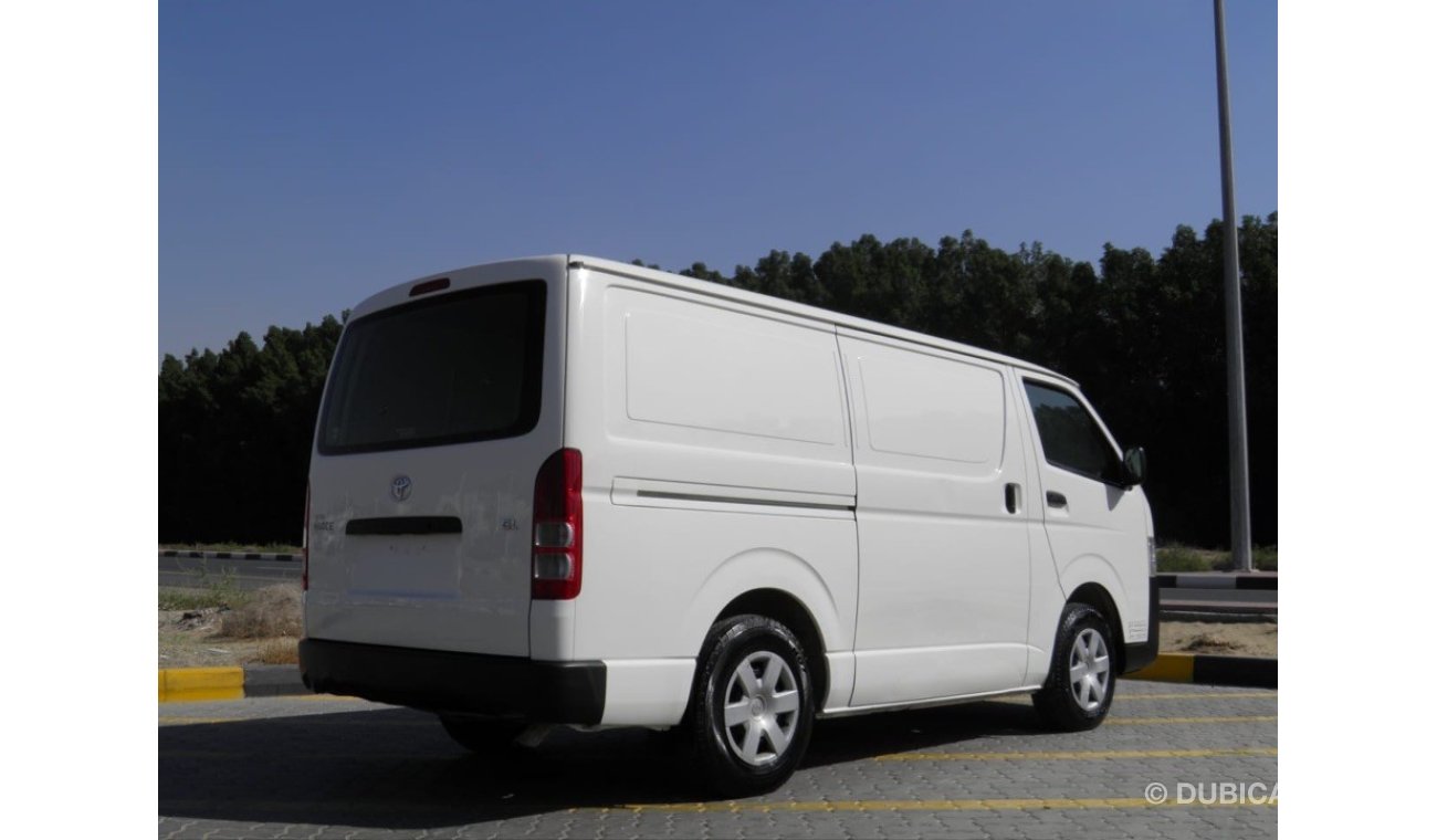 Toyota Hiace 2015 van ref#808