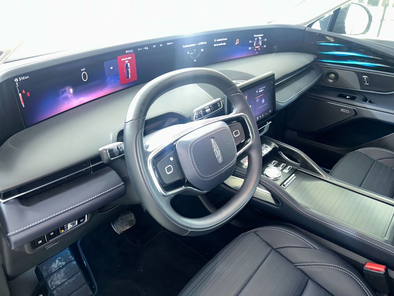 Lincoln Nautilus NAU425H NAUTILUS RESERVE 202A AWD 2.0L FHEV AT