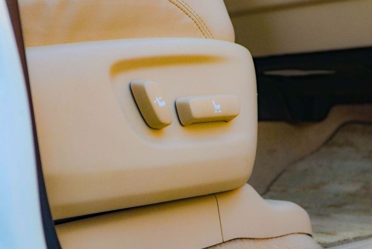 Toyota Prado VXR 4.0L 4WD 2022 Toyota Land Cruiser Prado Adventure VXR Local price 179000/- export also possible