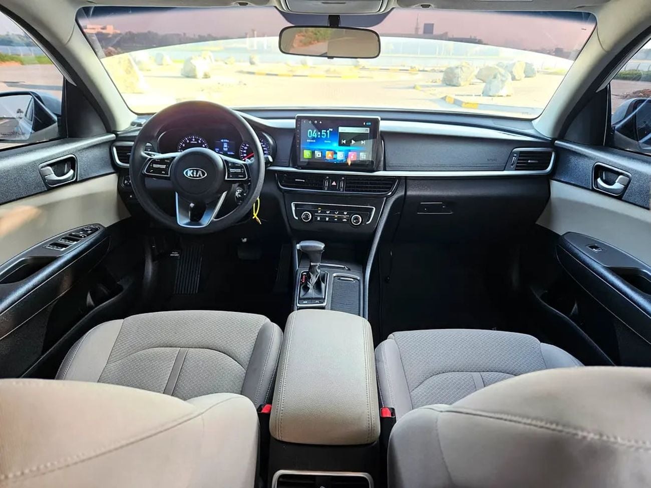كيا أوبتيما GCC Premium Condition With Low KM With Pedal Shifter Avaliable With Bank Finance