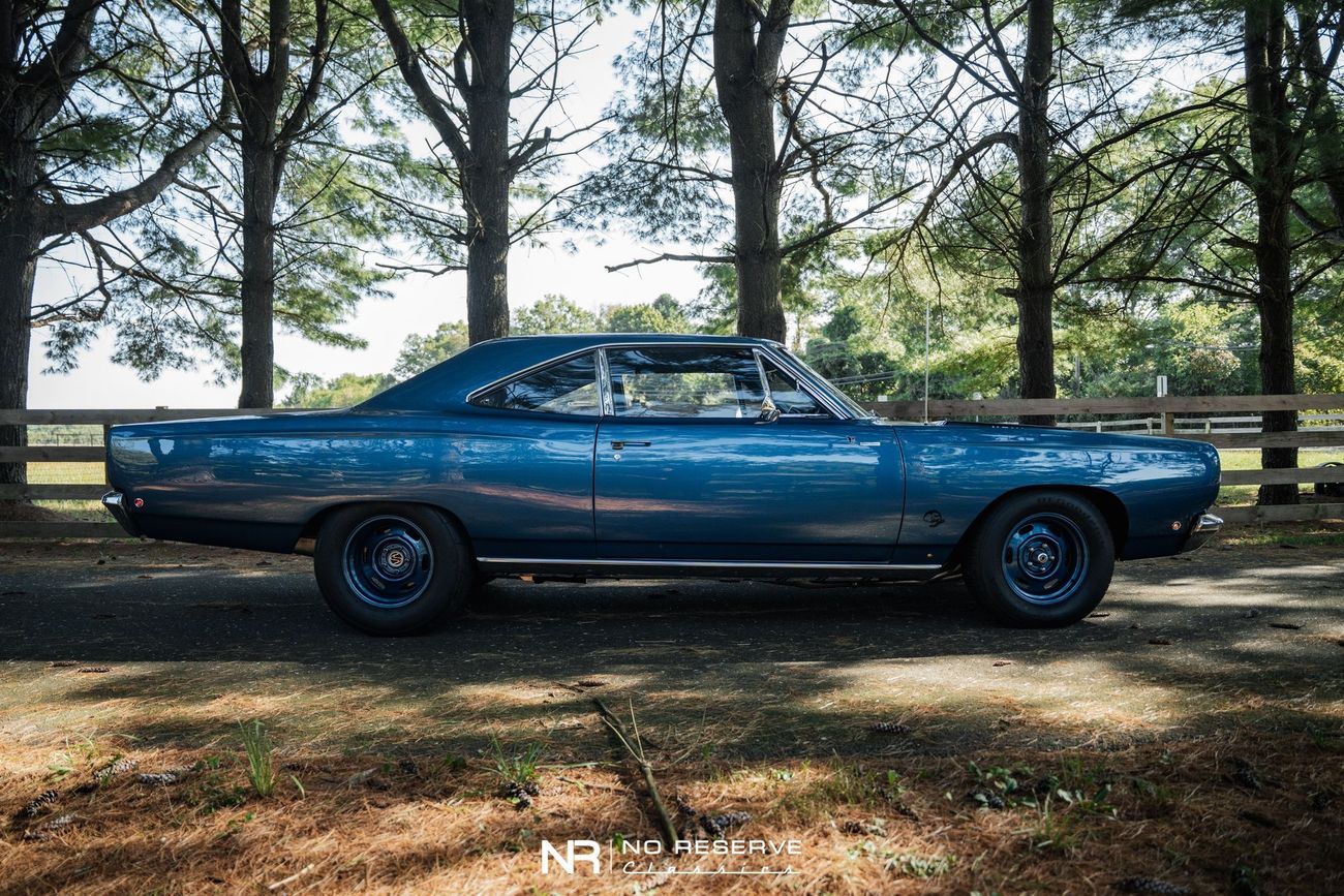 Plymouth Road Runner 426 Hemi Hellephant powered 1 of 1 Pro Touring Restomod