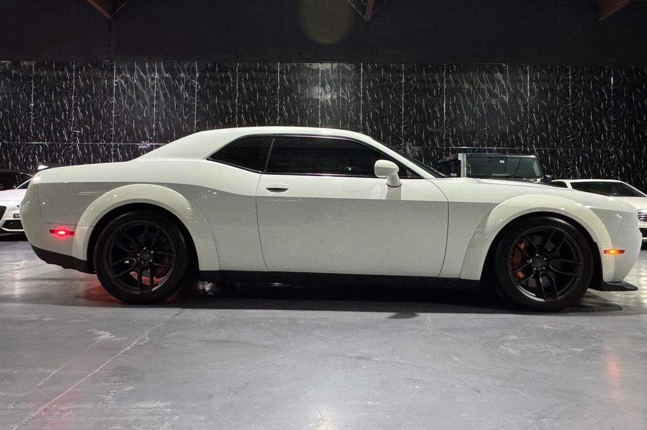 Dodge Challenger SRT Hellcat Widebody 6.2L