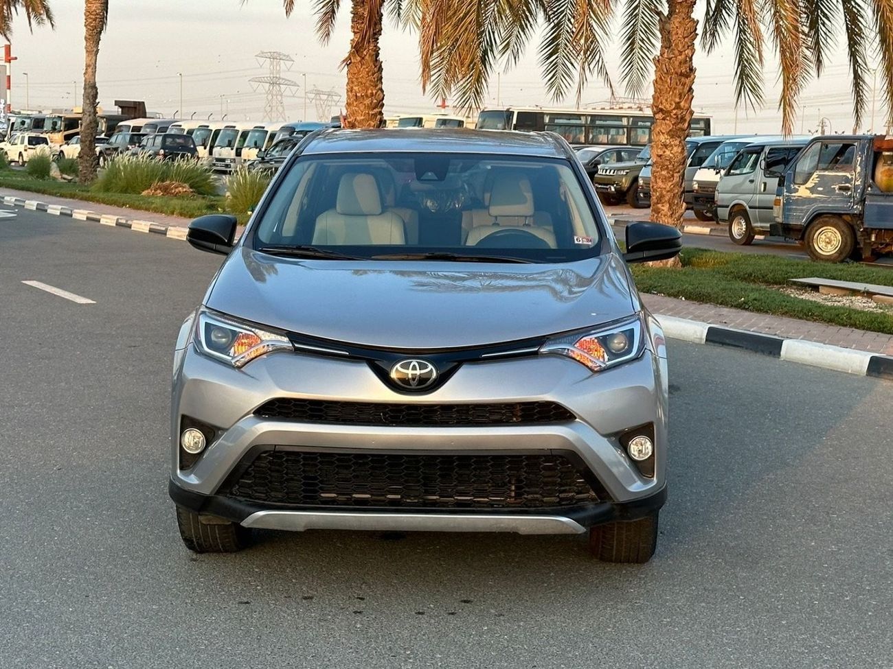 تويوتا راف ٤ VX