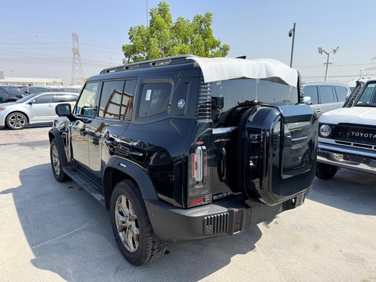 Jetour T2 JETOUR T2 2.0L PET BLACK 2025 LUXURY (EXPORT ONLY)