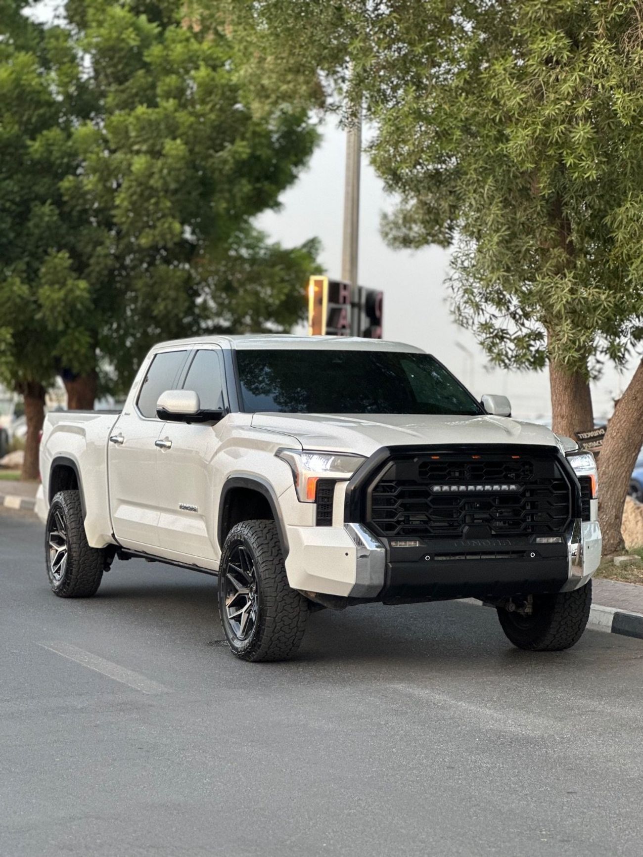 Toyota Tundra Limited Full Option | 360 camera | leather seats | 3.5 L V6