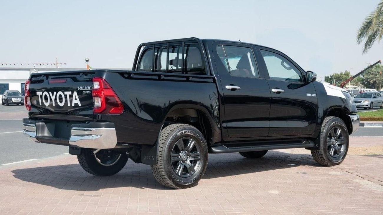 تويوتا هيلوكس SGLX TOYOTA HILUX SR5 2025 PETROL MANUEL 2.7L