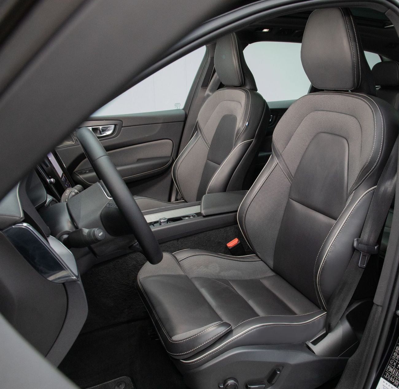 Volvo XC60 B5 R Design 2.0L