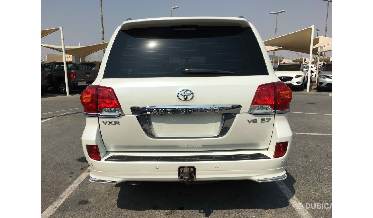 Toyota Land Cruiser Vxr 5.7 V8