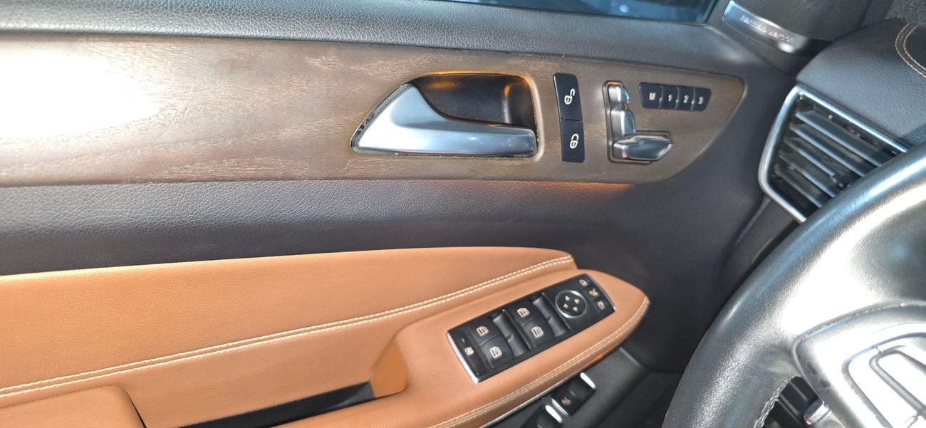 Mercedes-Benz GLS 500