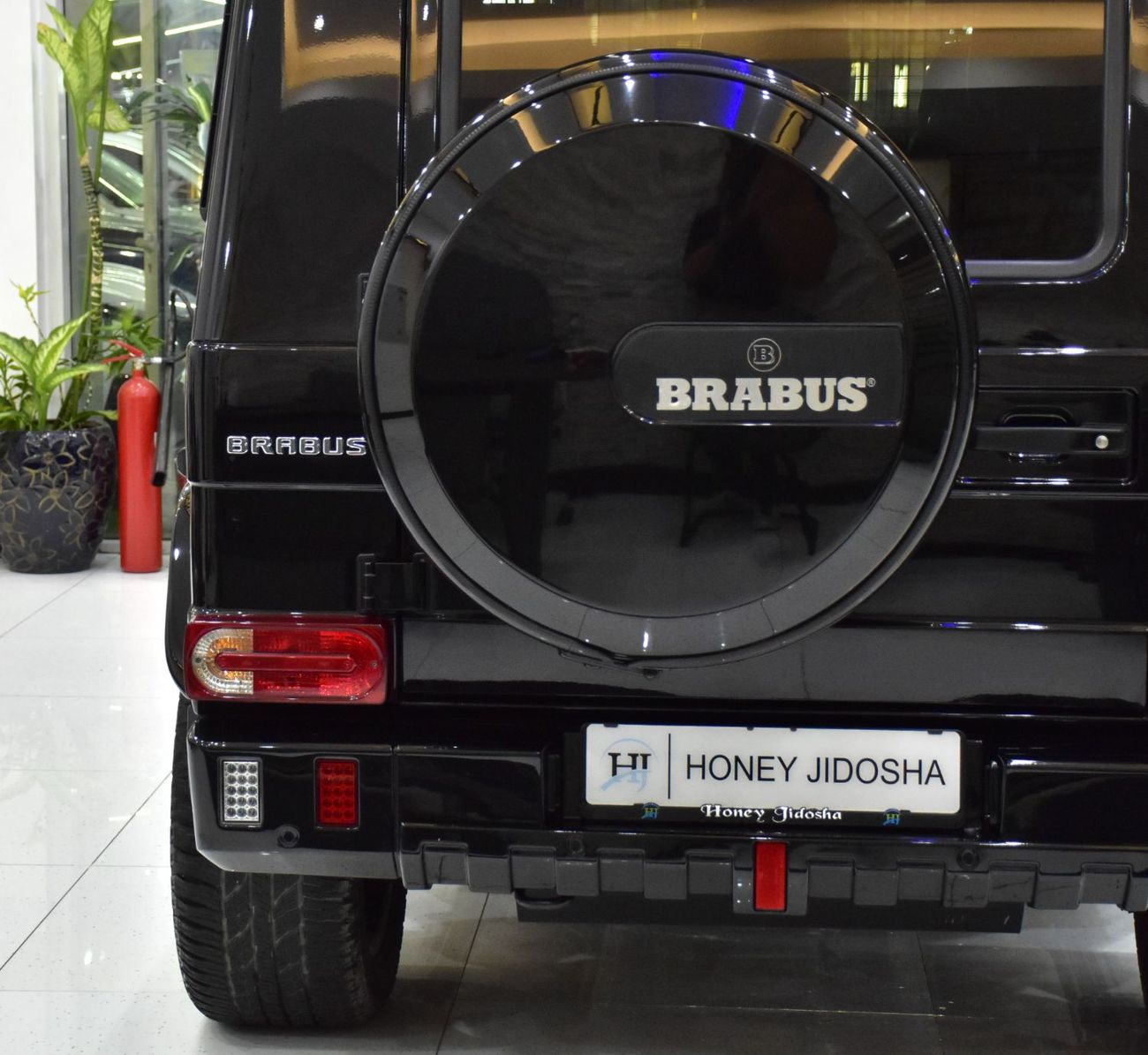مرسيدس بنز G 63 AMG EXCELLENT DEAL for our Mercedes Benz G63 - Brabus Kit ( 2016 Model ) in Black Color European Specs
