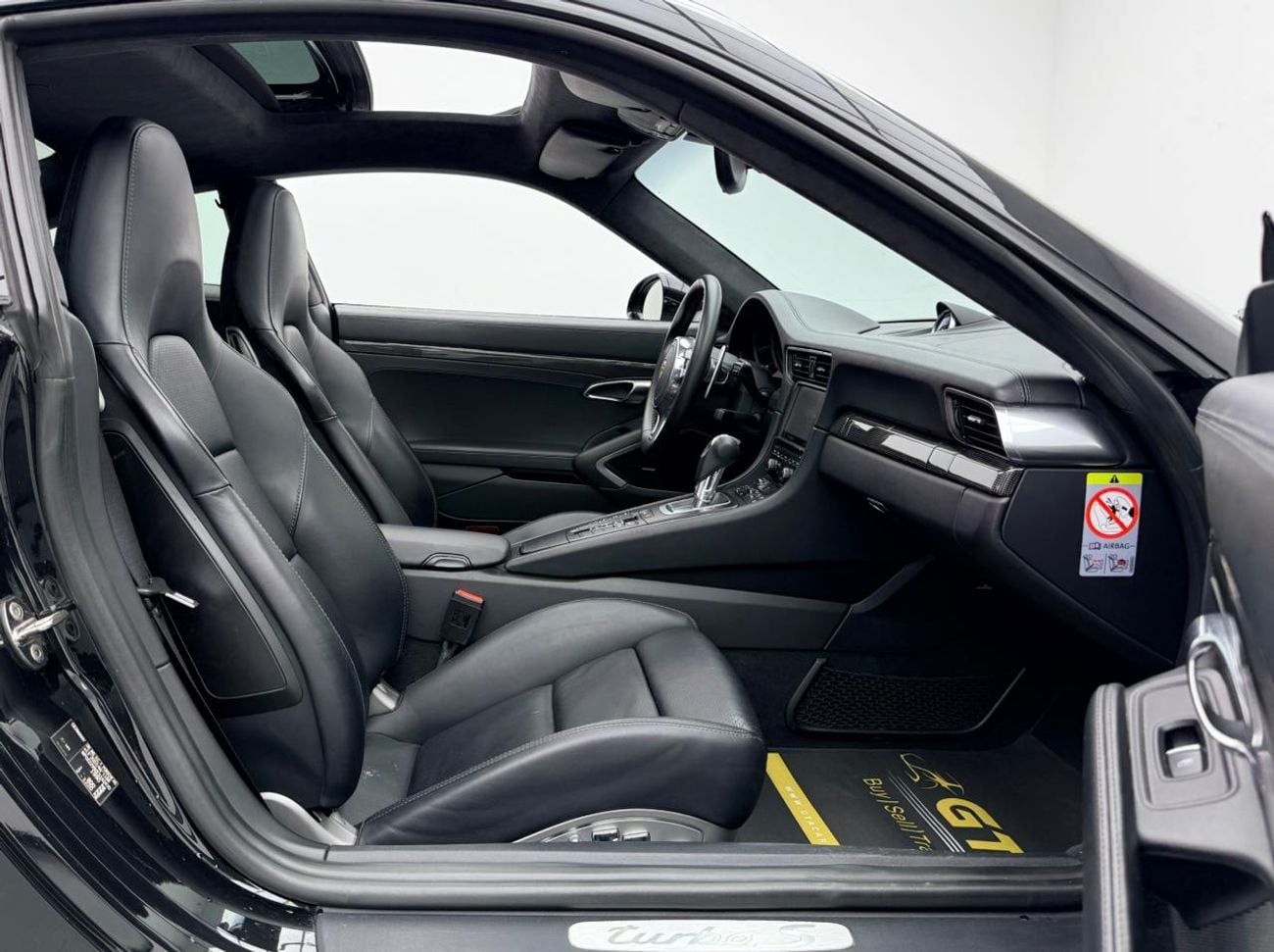 Porsche 911 2014 Porsche 911 Turbo S, Full Porsche Service History, European Spec.