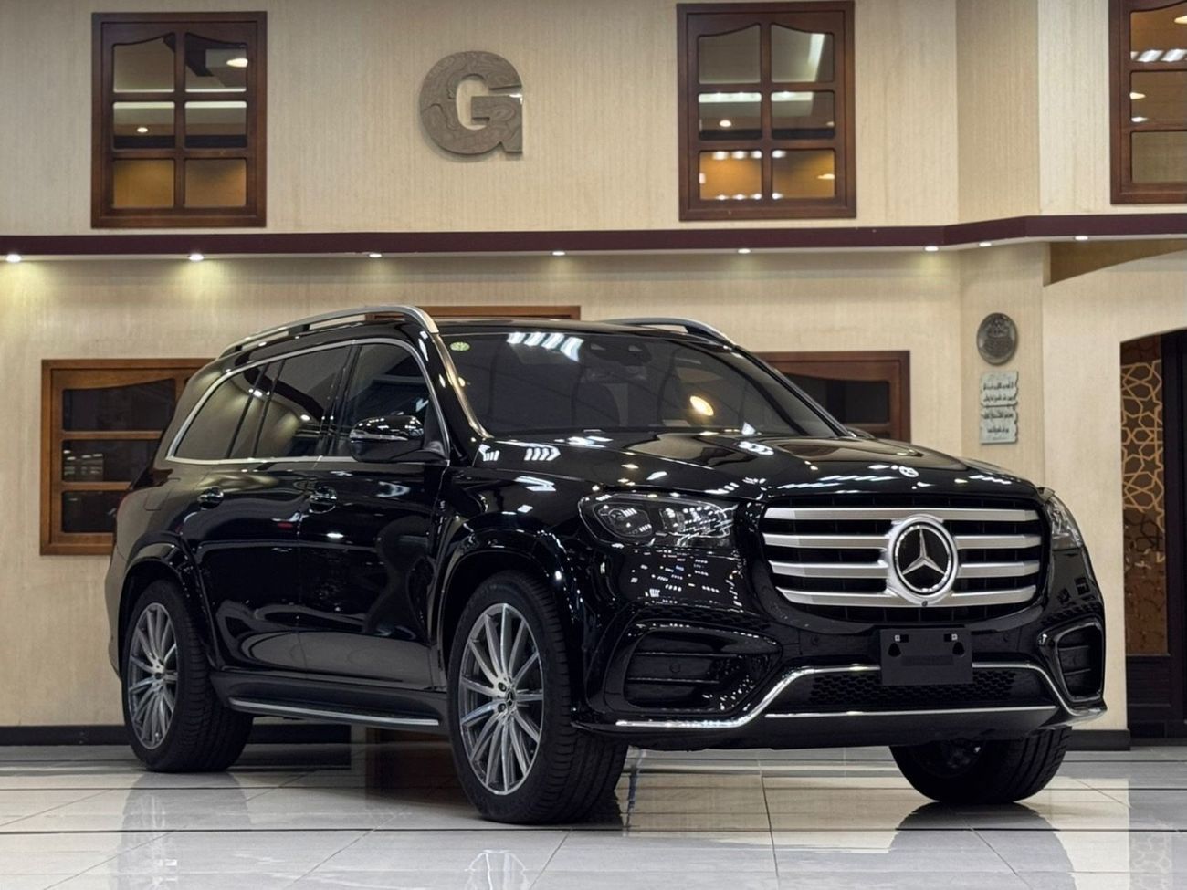 Mercedes-Benz GLS 580 Premium + 4.0L (489 HP)