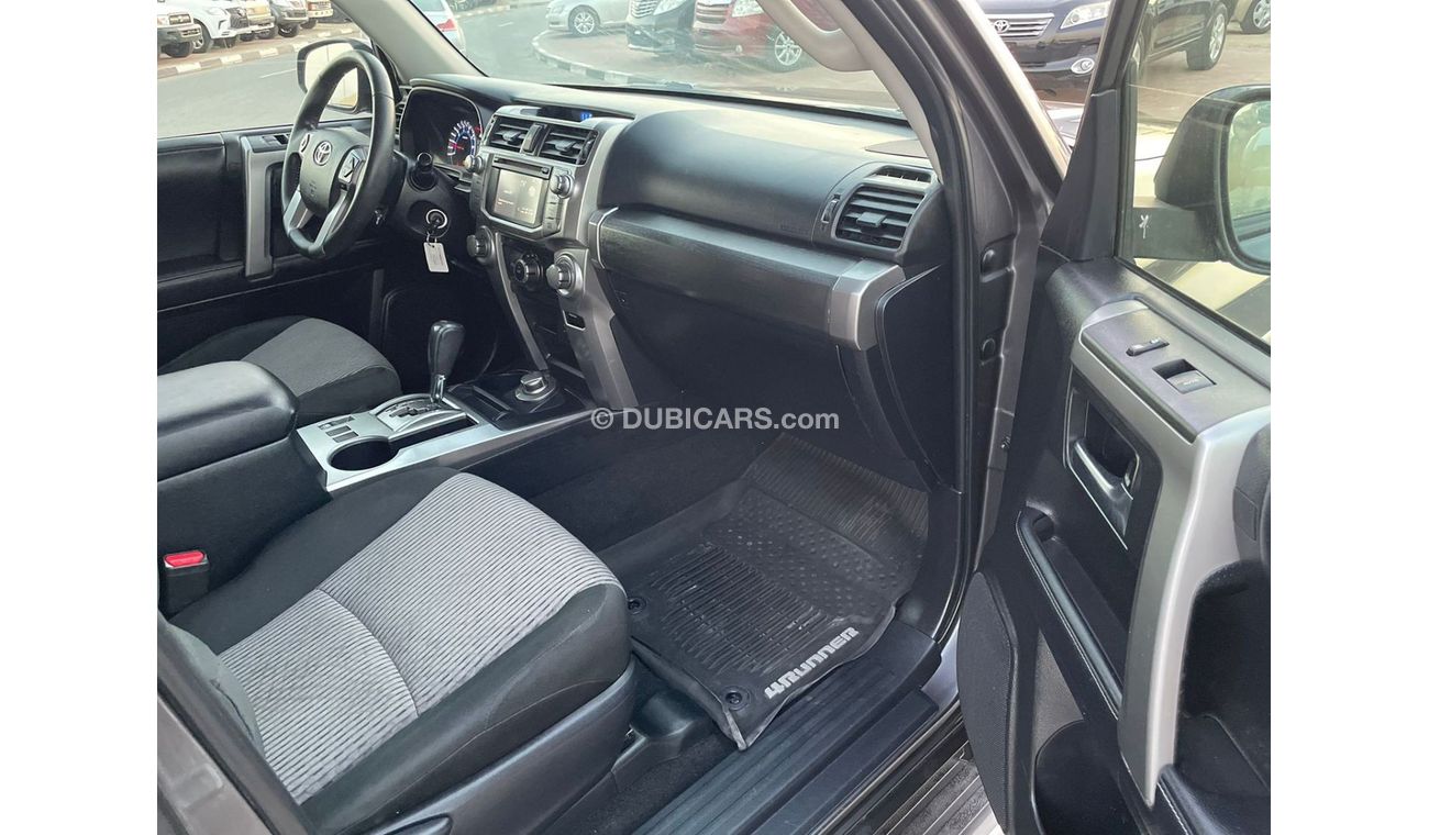 Toyota 4Runner 2020 TOYOTA 4RUNNER SR5  4x4   4.0L -V6 All wheel drive / EXPORT ONLY